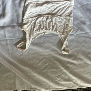 BE COOL Cream Intimate Top